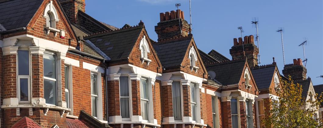 row of homes image